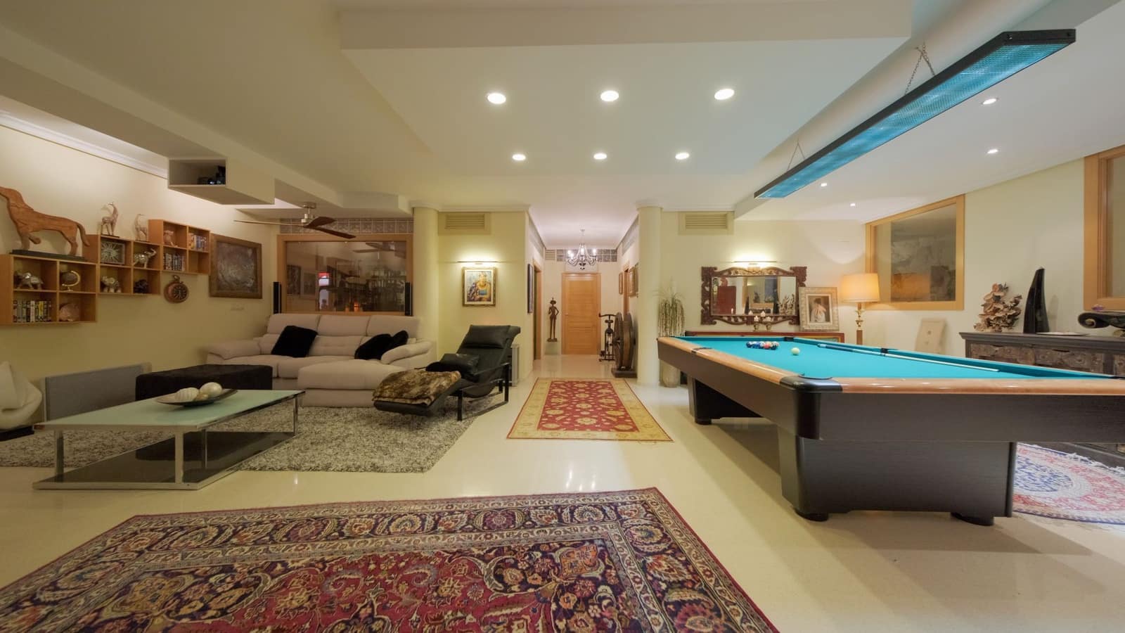 6 bedroom Villa for sale in Altea with pool garage - € 2,400,000 (Ref: 6493474)