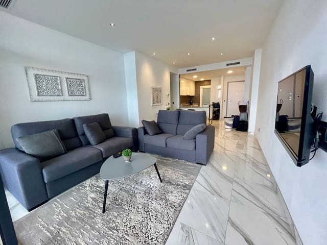 2 bedroom Apartment for rent in Benidorm with pool garage - € 2,000 (Ref: 6996802)