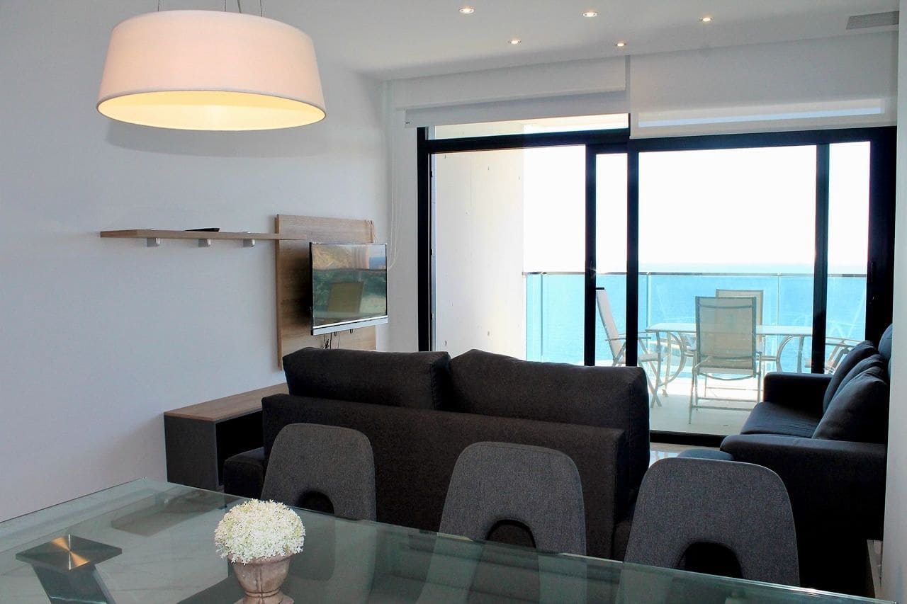 2 soveværelse Lejlighed til leje i Benidorm med swimmingpool garage - € 2.000 (Ref: 7064305)