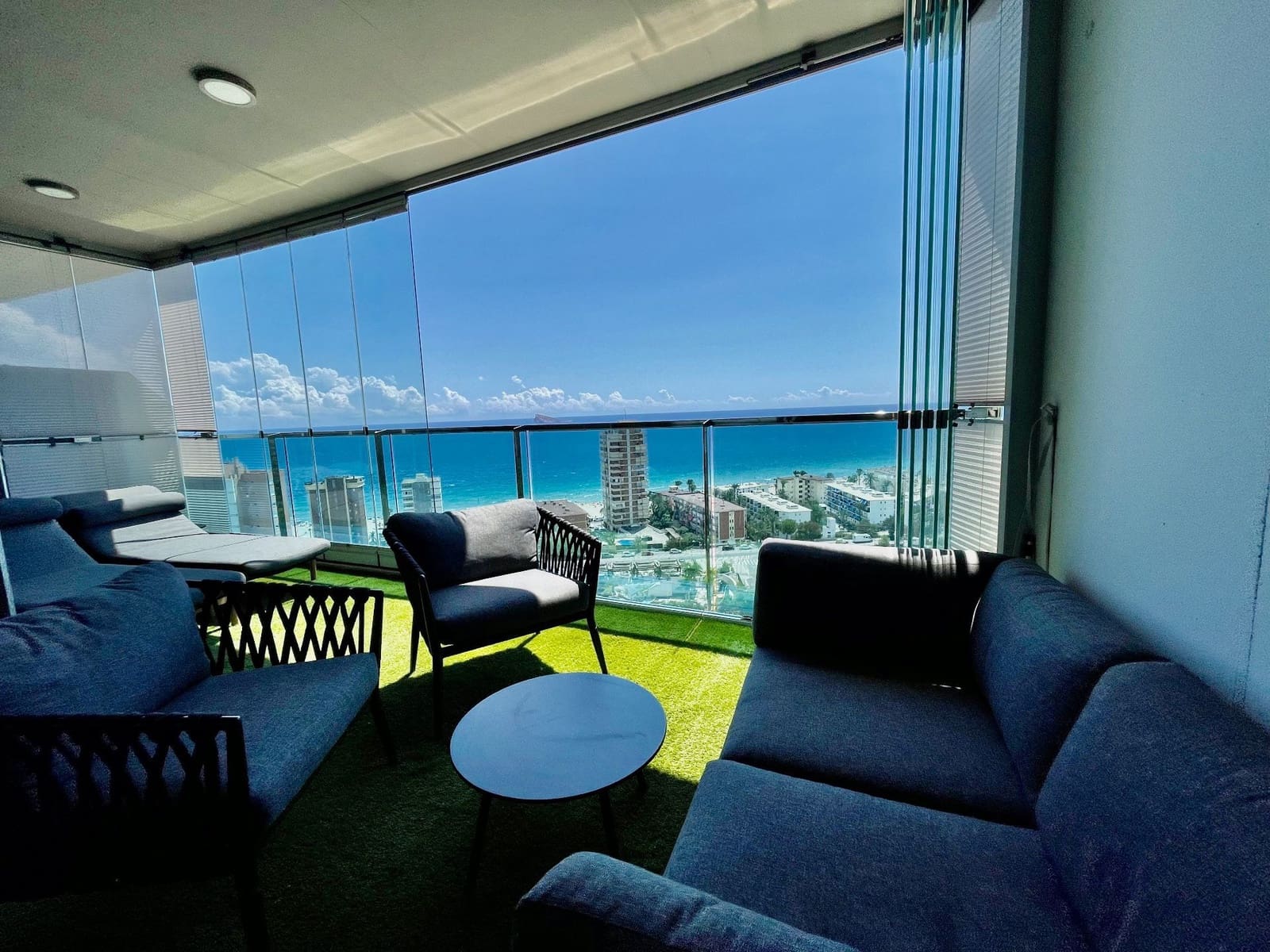 2 camera da letto Appartamento da affittare in Benidorm con piscina garage - 2.000 € (Rif: 7068468)