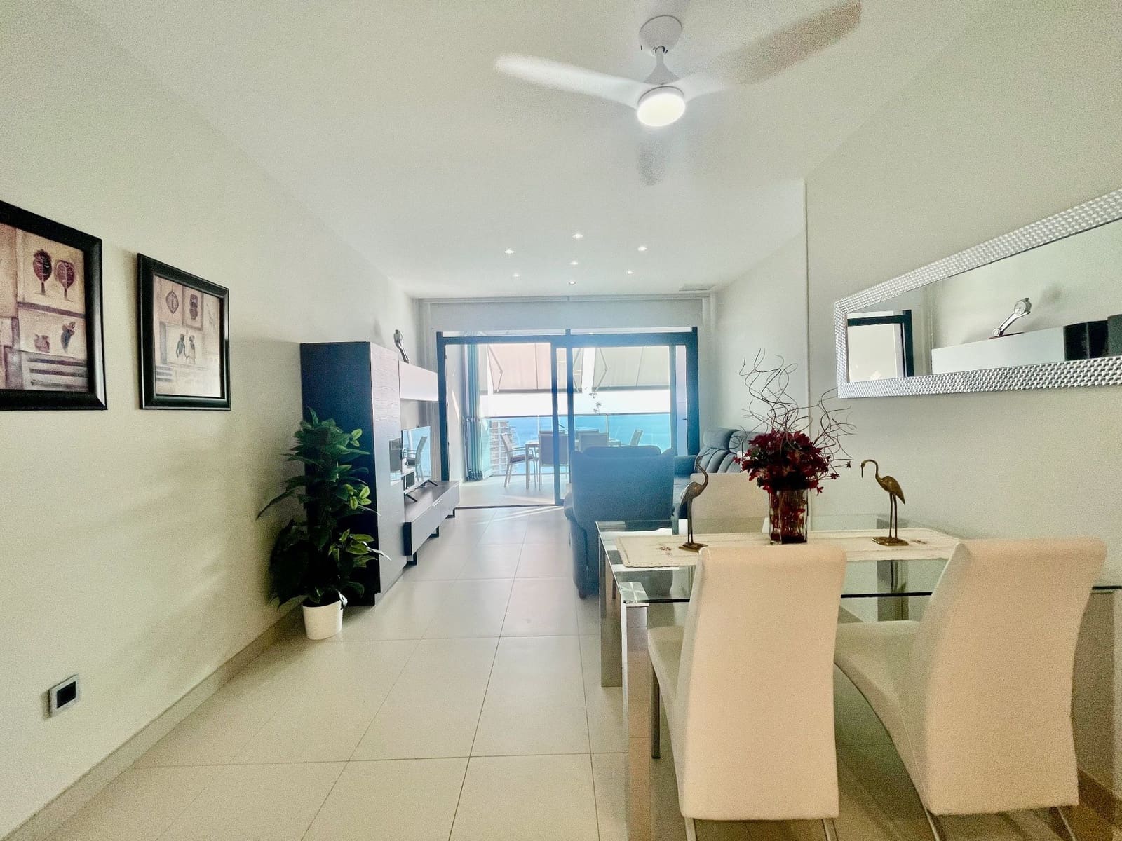 2 soveværelse Lejlighed til leje i Benidorm med swimmingpool garage - € 1.900 (Ref: 7167734)