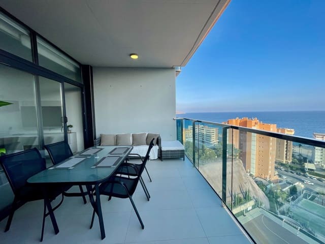 Apartamento de 2 habitaciones en Benidorm en alquiler con piscina garaje - 2.700 € (Ref: 7748442)