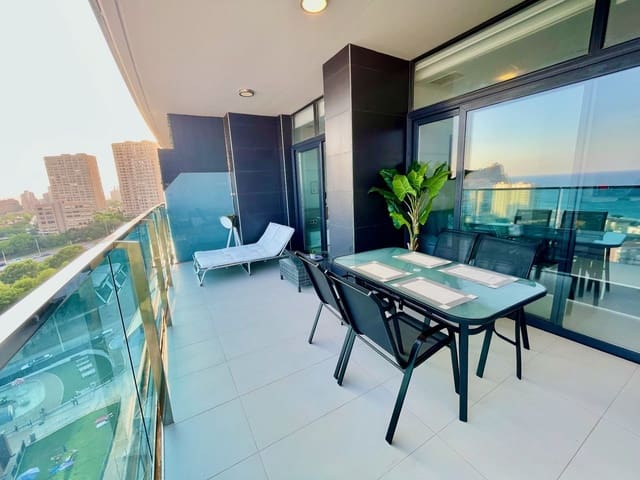 Apartamento de 2 habitaciones en Benidorm en alquiler con piscina garaje - 2.700 € (Ref: 7748442)