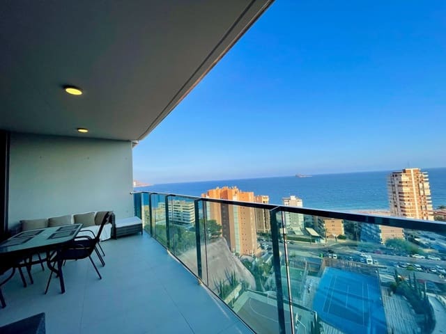 Apartamento de 2 habitaciones en Benidorm en alquiler con piscina garaje - 2.700 € (Ref: 7748442)