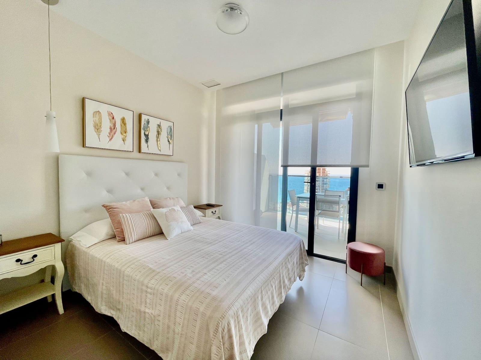 2 bedroom Apartment for rent in Benidorm with pool garage € 1,900