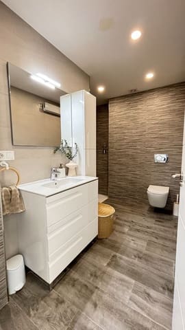 5 bedroom Villa for sale in La Nucia with garage - € 775,000 (Ref: 8079550)