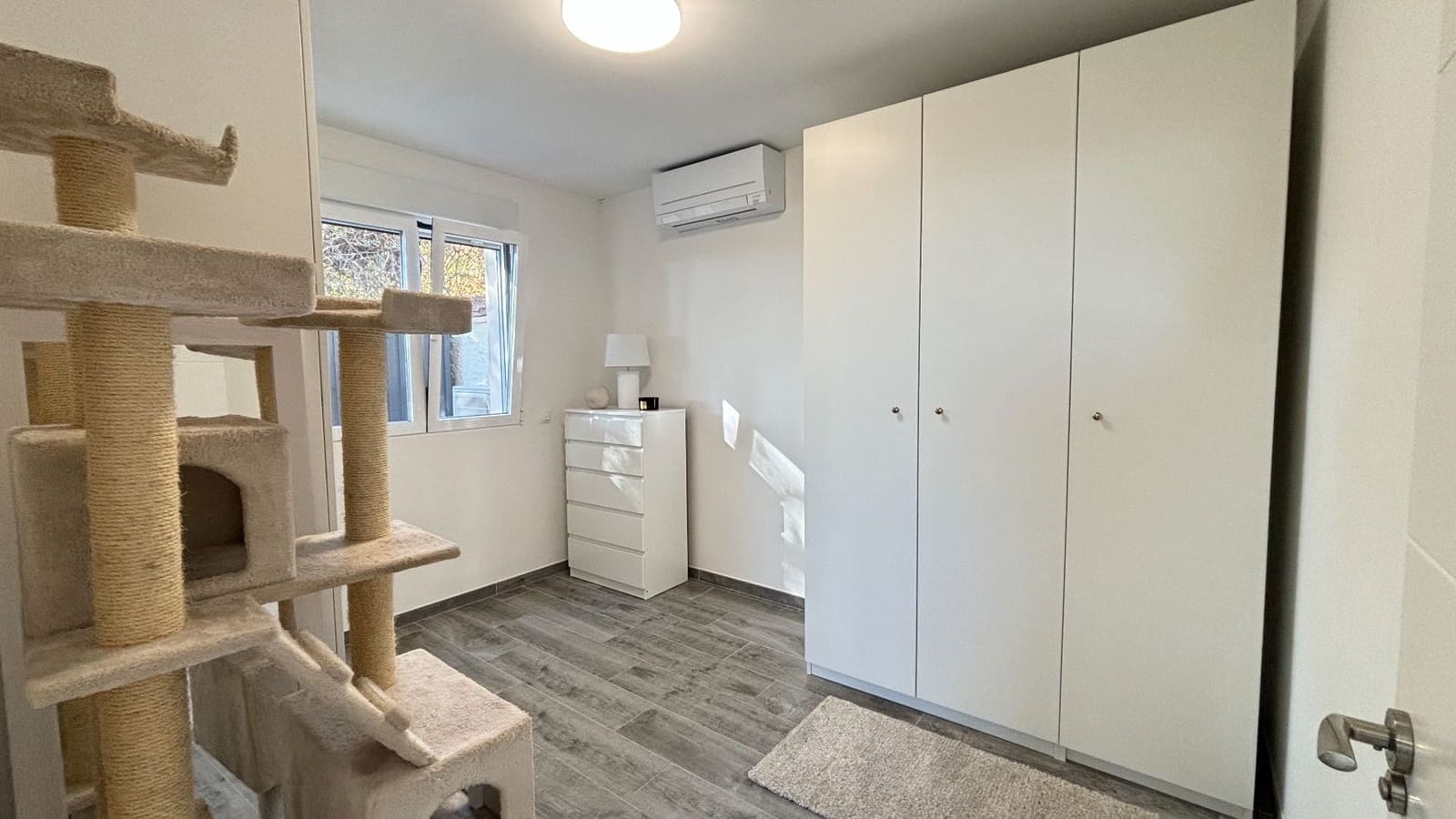 5 bedroom Villa for sale in La Nucia with garage - € 775,000 (Ref: 8079550)