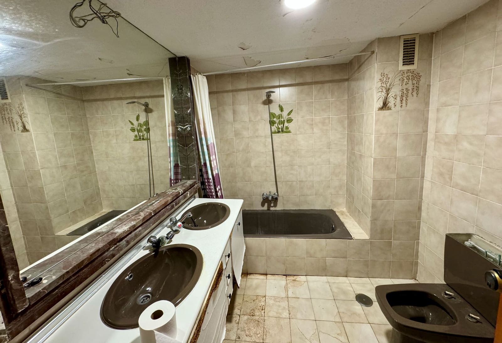 4 bedroom Apartment for sale in Benidorm with garage - € 478,000 (Ref: 8154938)