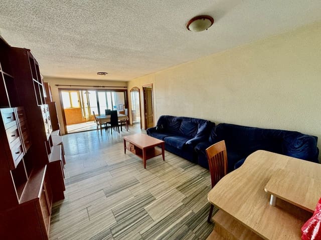 4 bedroom Apartment for sale in Benidorm with garage - € 478,000 (Ref: 8154938)