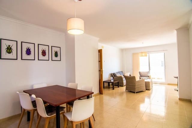 Chalet de 4 habitaciones en Benidorm en venta con garaje - 795.000 € (Ref: 8193797)