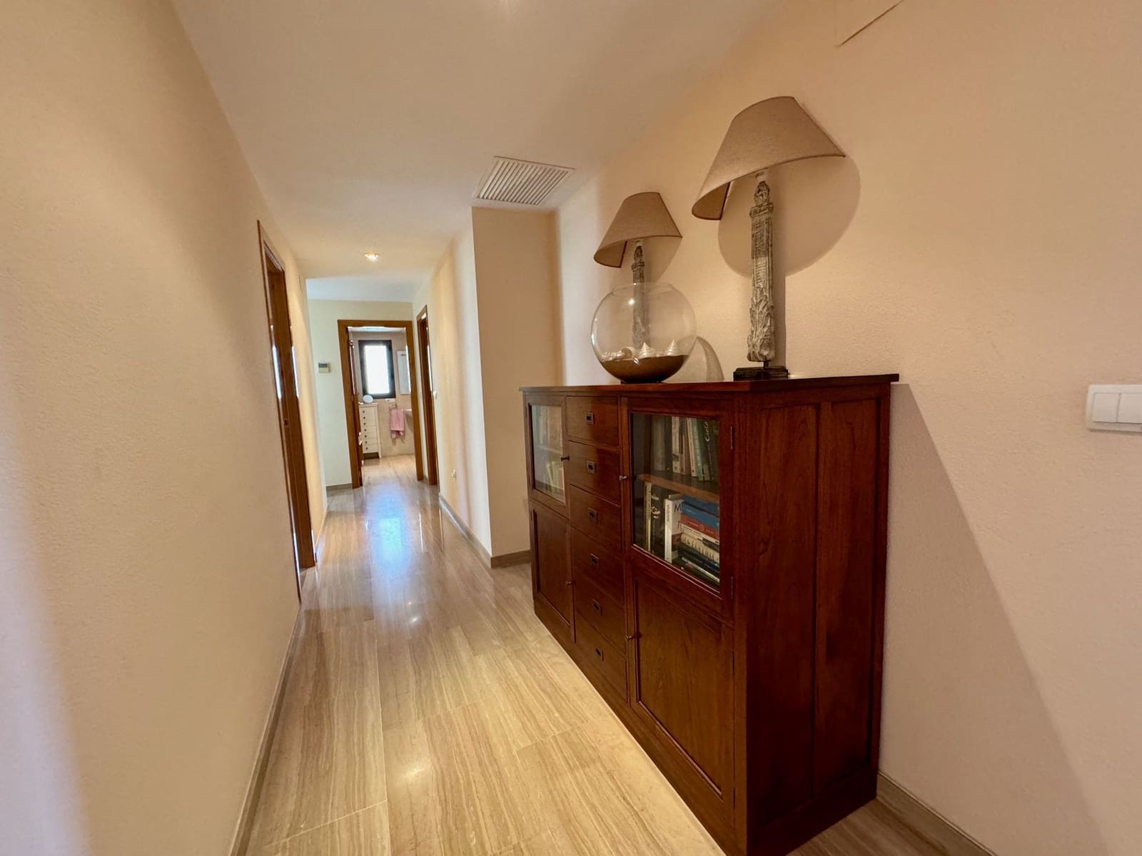 3 sypialnia Penthouse na sprzedaż w Benidorm z basenem garażem - 955 000 € (Ref: 8510002)