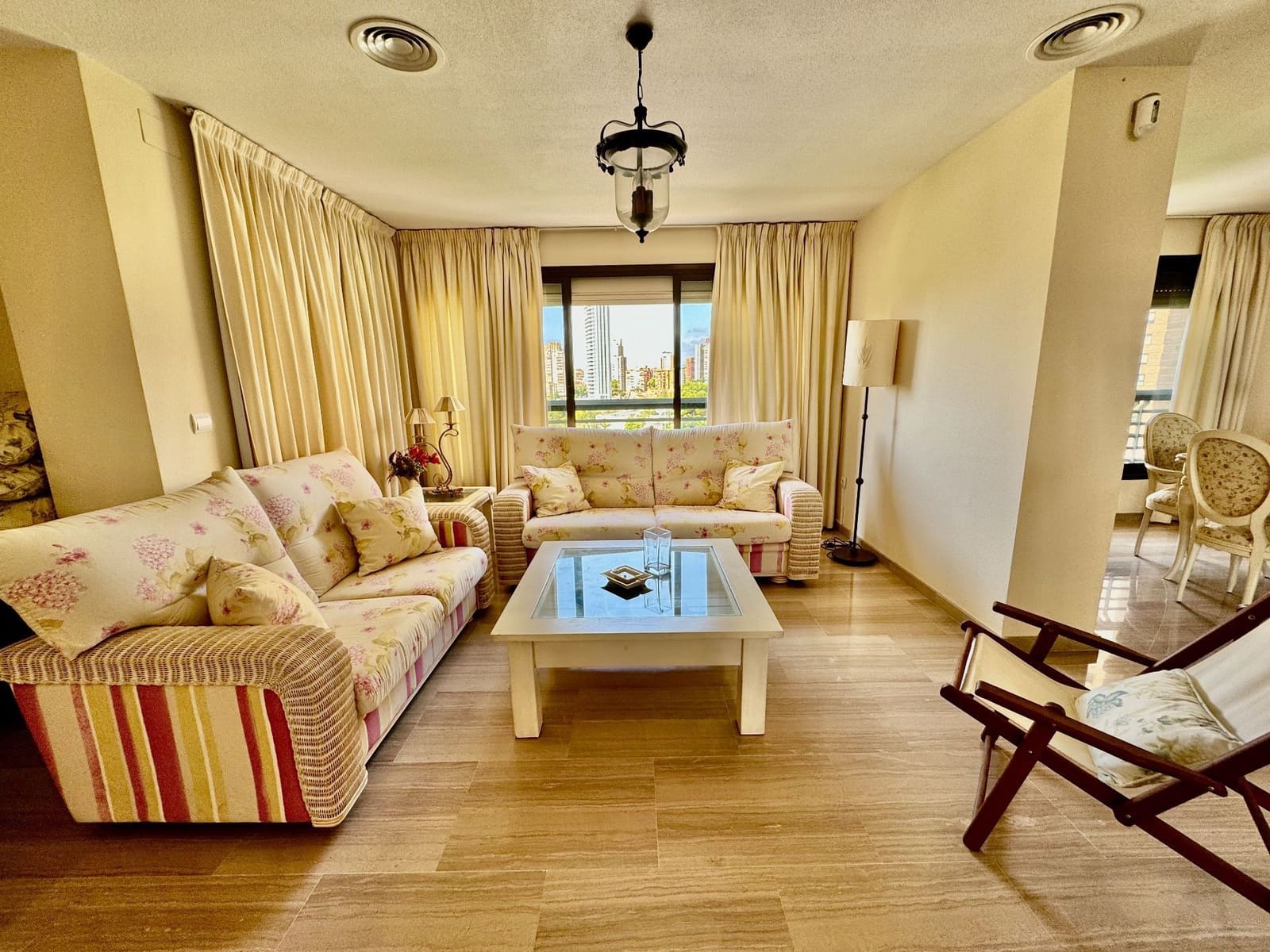 3 sypialnia Penthouse na sprzedaż w Benidorm z basenem garażem - 955 000 € (Ref: 8510002)