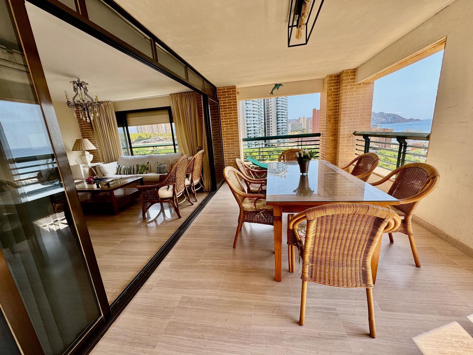 3 sypialnia Penthouse na sprzedaż w Benidorm z basenem garażem - 955 000 € (Ref: 8510002)