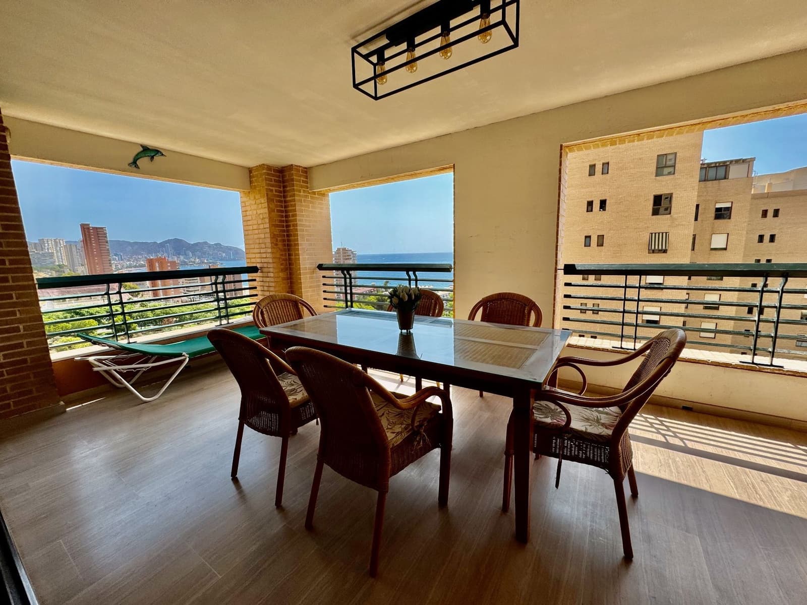 3 sypialnia Penthouse na sprzedaż w Benidorm z basenem garażem - 955 000 € (Ref: 8510002)