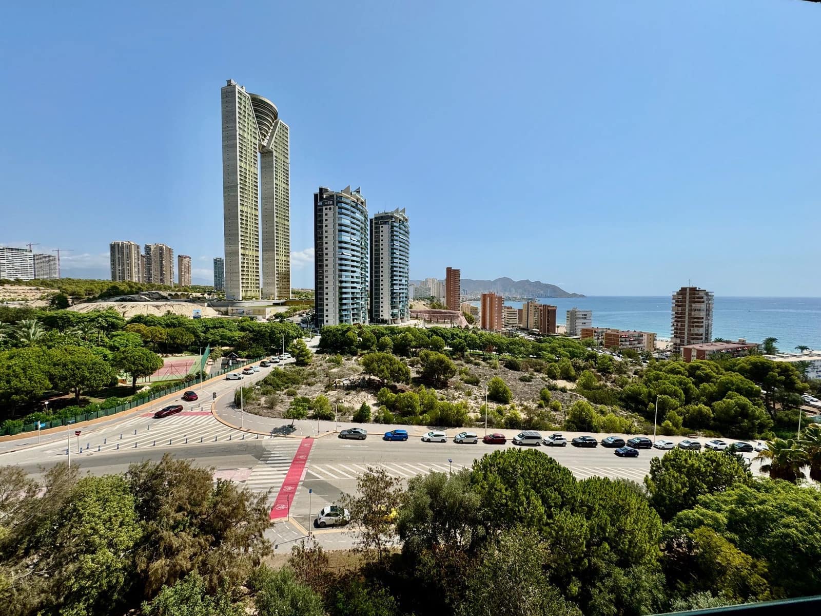 3 sypialnia Penthouse na sprzedaż w Benidorm z basenem garażem - 955 000 € (Ref: 8510002)