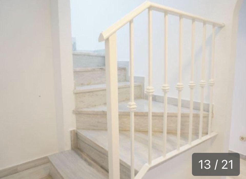 3 Zimmer Penthouse zu verkaufen in Marbella mit Pool Garage - 750.000 € (Ref: 8552544)