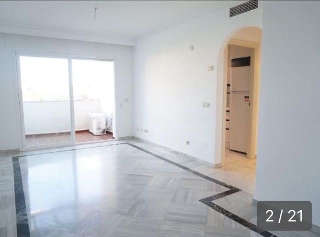 3 Zimmer Penthouse zu verkaufen in Marbella mit Pool Garage - 750.000 € (Ref: 8552544)