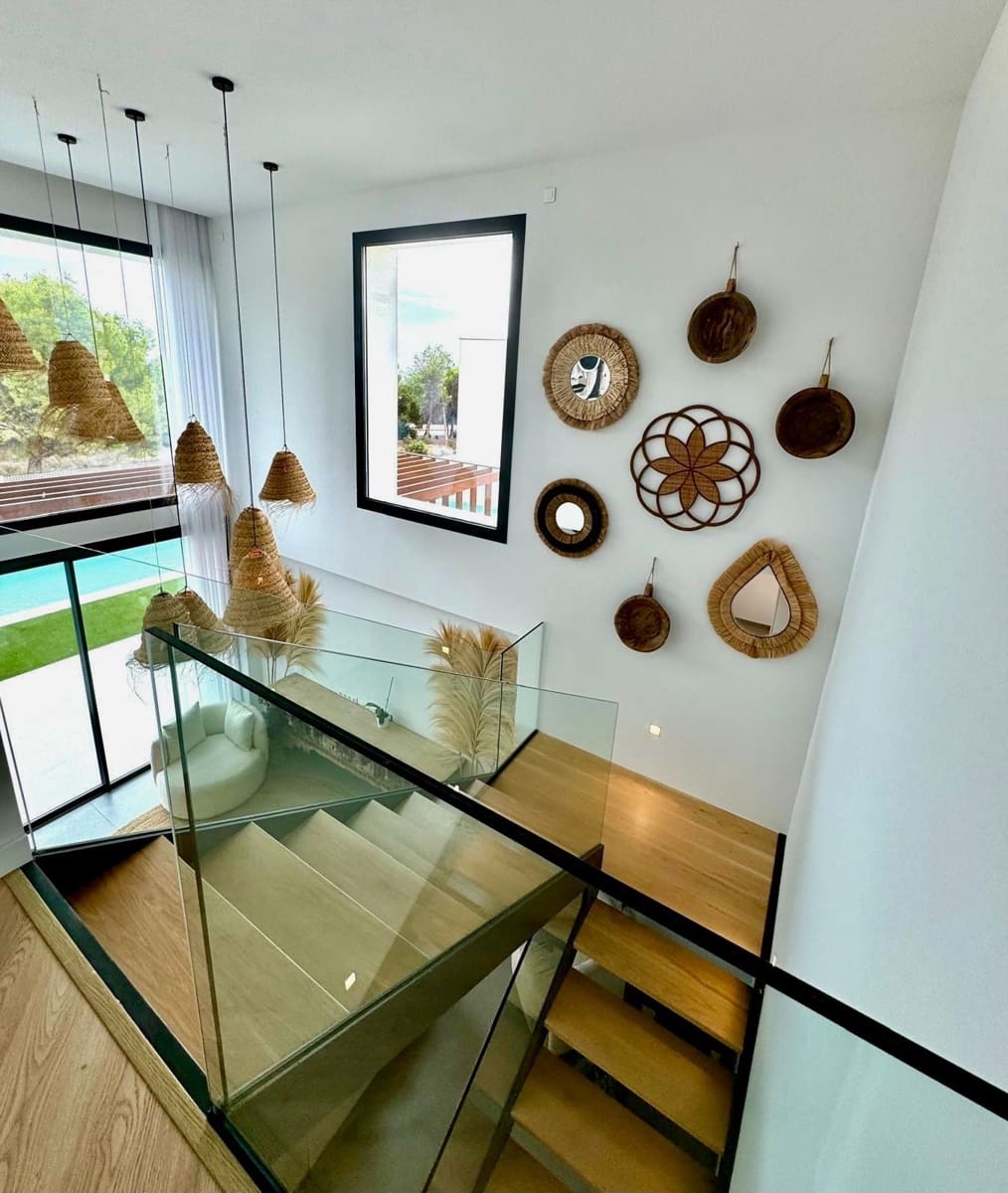 Chalet de 3 habitaciones en Finestrat en venta con piscina garaje - 870.000 € (Ref: 8553952)