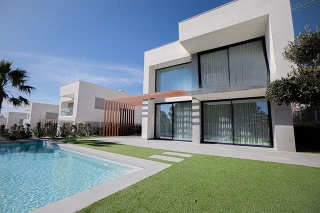 Chalet de 3 habitaciones en Finestrat en venta con piscina garaje - 870.000 € (Ref: 8553952)