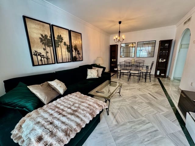 2 makuuhuone Huoneisto vuokrattavana paikassa Puerto Banus, Marbella mukana uima-altaan 
autotalli - 2 000 € (Ref: 8677664)