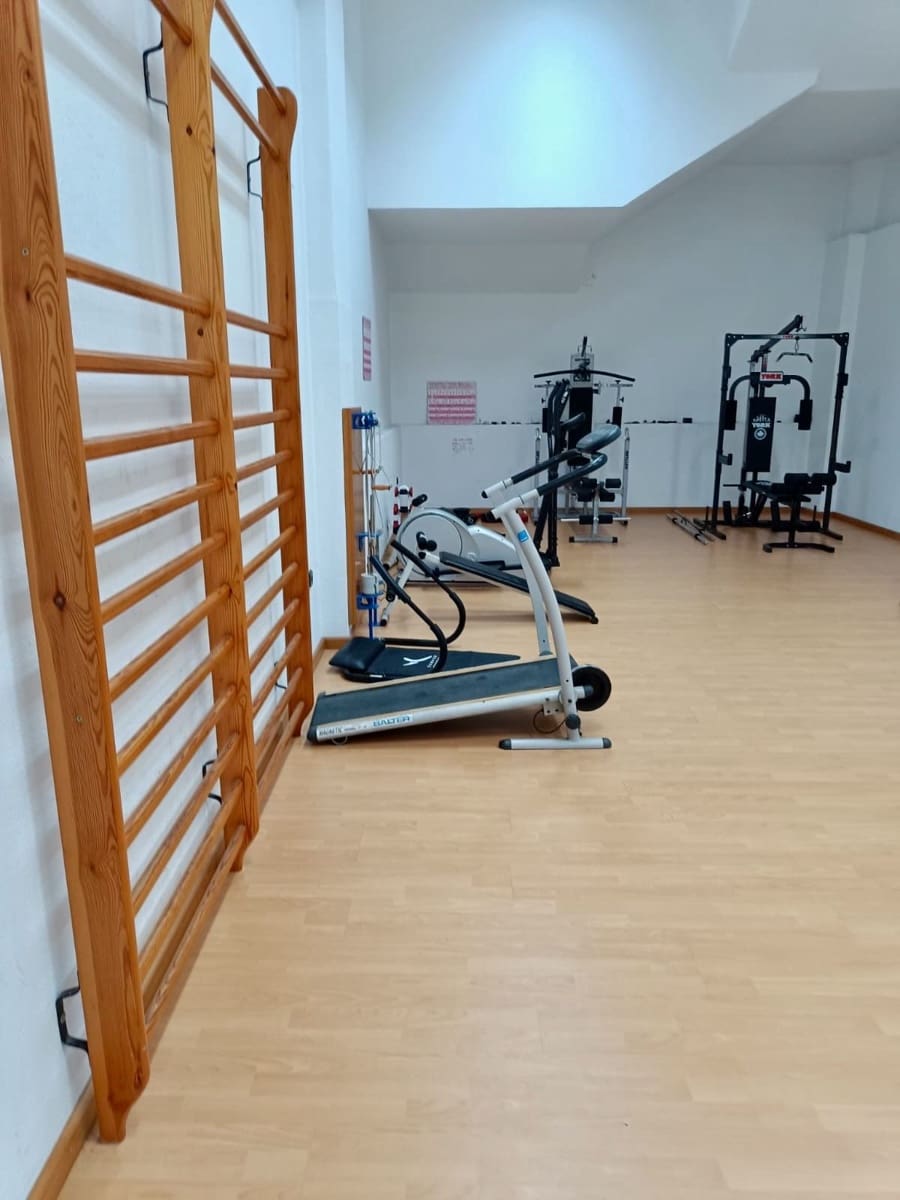 3 Zimmer Apartment zu verkaufen in Benidorm mit Pool Garage - 625.000 € (Ref: 8683845)