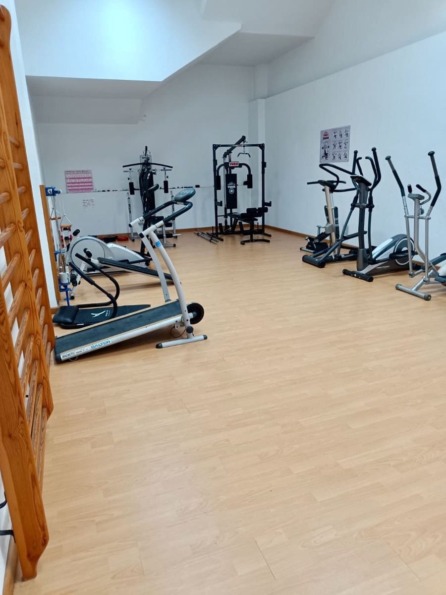 3 Zimmer Apartment zu verkaufen in Benidorm mit Pool Garage - 625.000 € (Ref: 8683845)