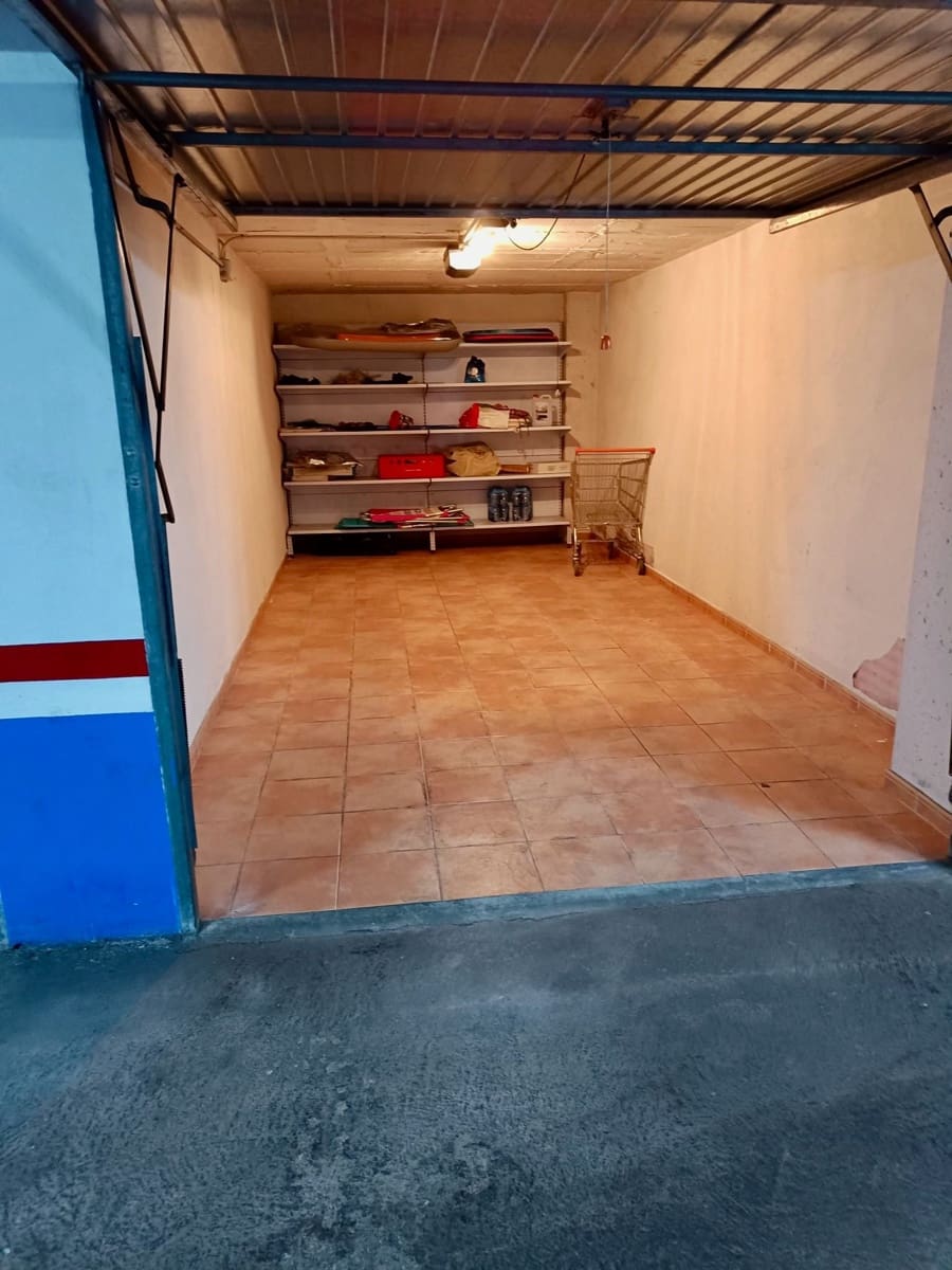 3 Zimmer Apartment zu verkaufen in Benidorm mit Pool Garage - 625.000 € (Ref: 8683845)