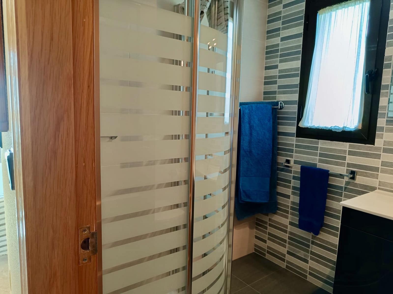 3 Zimmer Apartment zu verkaufen in Benidorm mit Pool Garage - 625.000 € (Ref: 8683845)