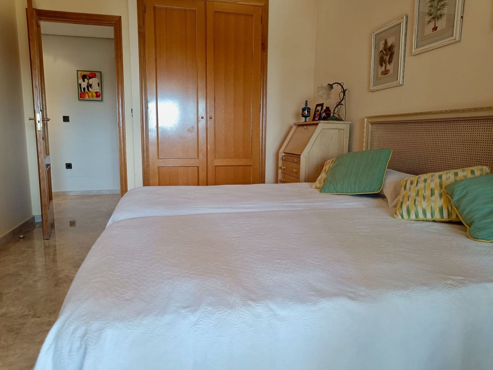 3 Zimmer Apartment zu verkaufen in Benidorm mit Pool Garage - 625.000 € (Ref: 8683845)