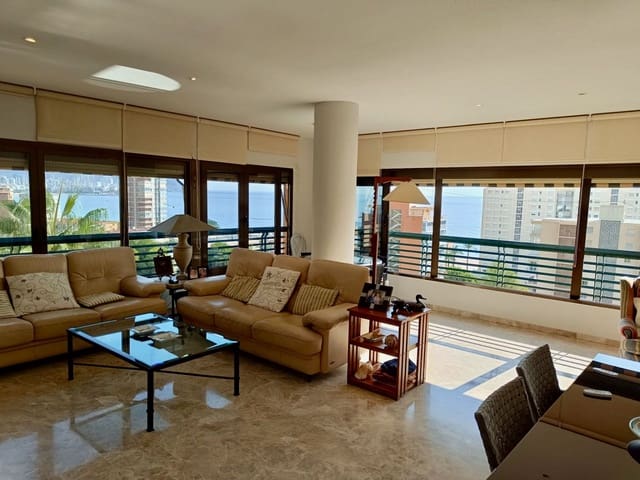 3 Zimmer Apartment zu verkaufen in Playa Poniente, Benidorm mit Pool Garage - 625.000 € (Ref: 8683845)