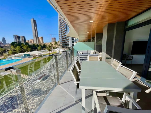 3 Zimmer Apartment zu verkaufen in Benidorm mit Pool Garage - 745.000 € (Ref: 8735157)