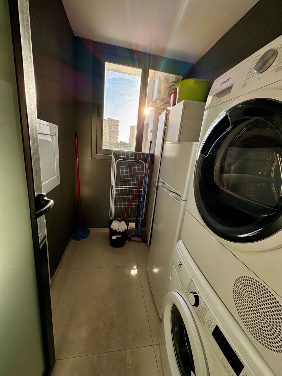 3 soverom Leilighet til salgs i Benidorm med svømmebasseng garasje - € 720 000 (Ref: 8757413)