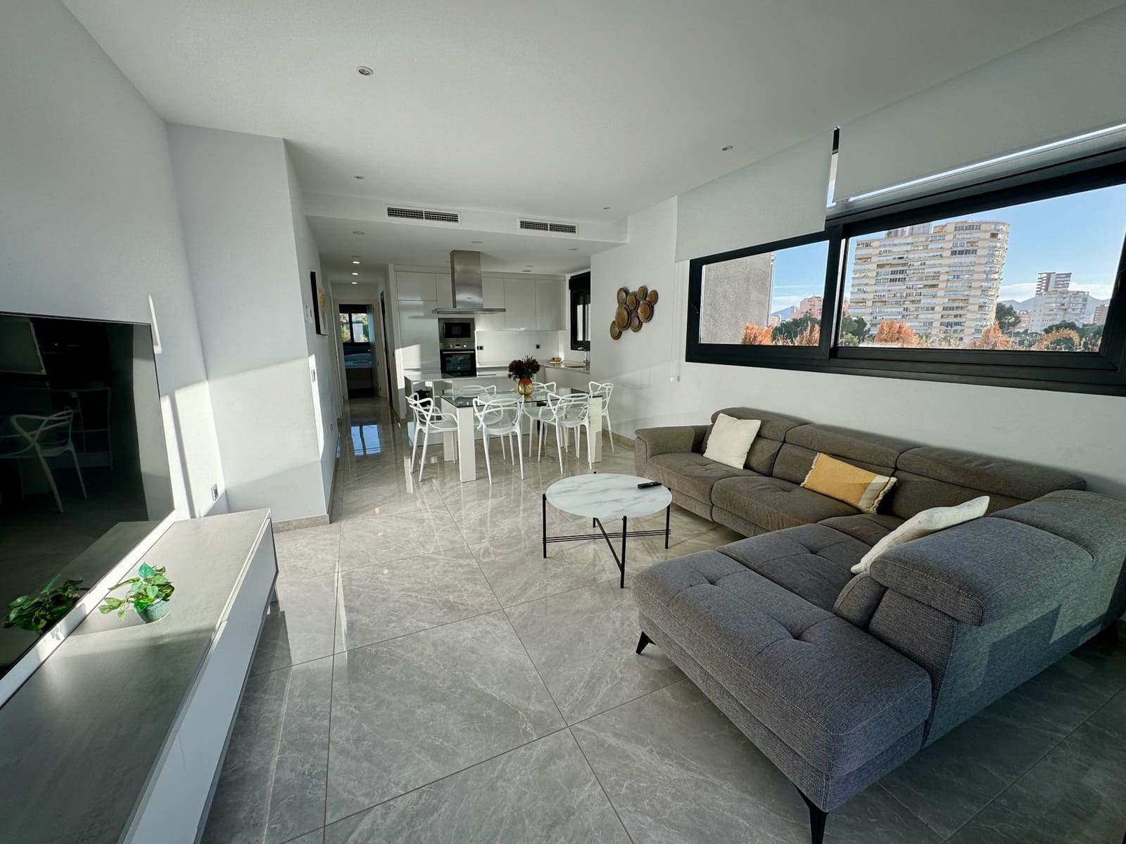 3 soverom Leilighet til salgs i Benidorm med svømmebasseng garasje - € 720 000 (Ref: 8757413)