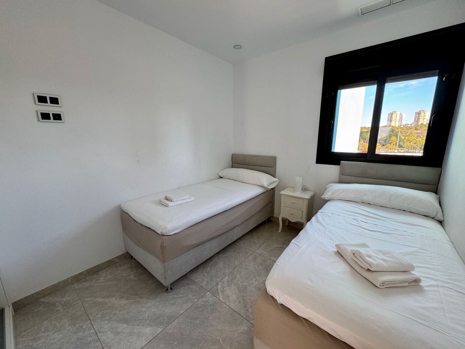 3 soverom Leilighet til salgs i Benidorm med svømmebasseng garasje - € 720 000 (Ref: 8757413)