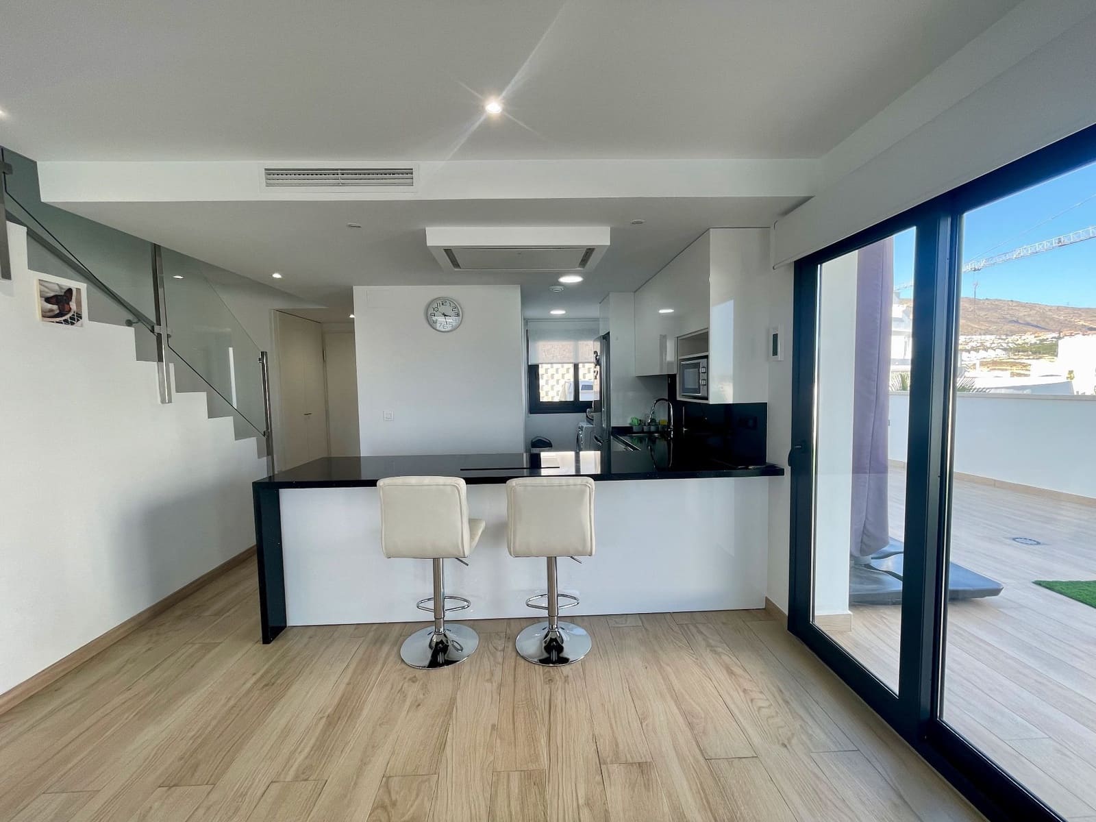 2 soveværelse Semi-Rækkehus til salg i Finestrat med swimmingpool garage - € 420.000 (Ref: 8942630)