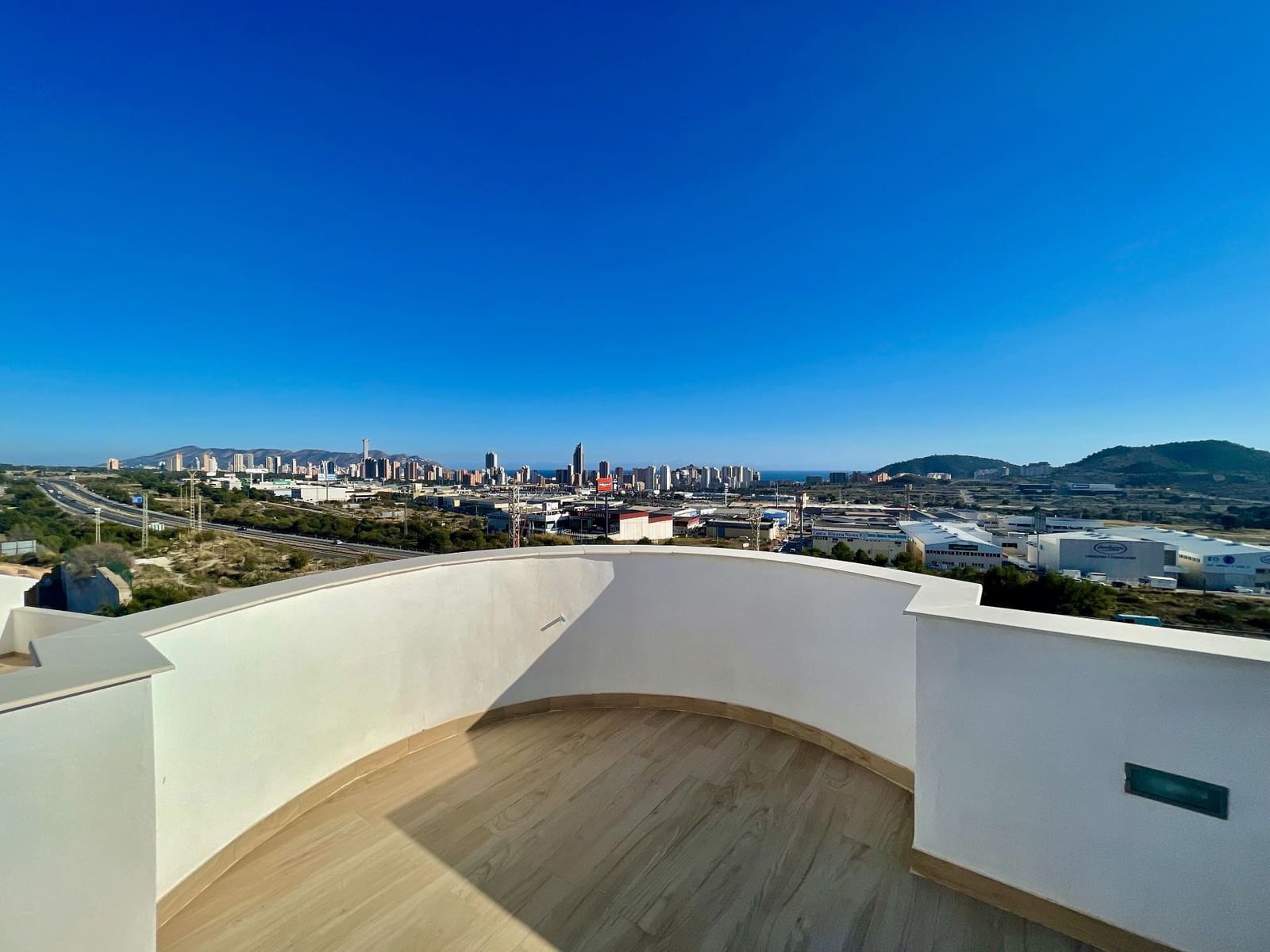 2 soveværelse Semi-Rækkehus til salg i Finestrat med swimmingpool garage - € 420.000 (Ref: 8942630)