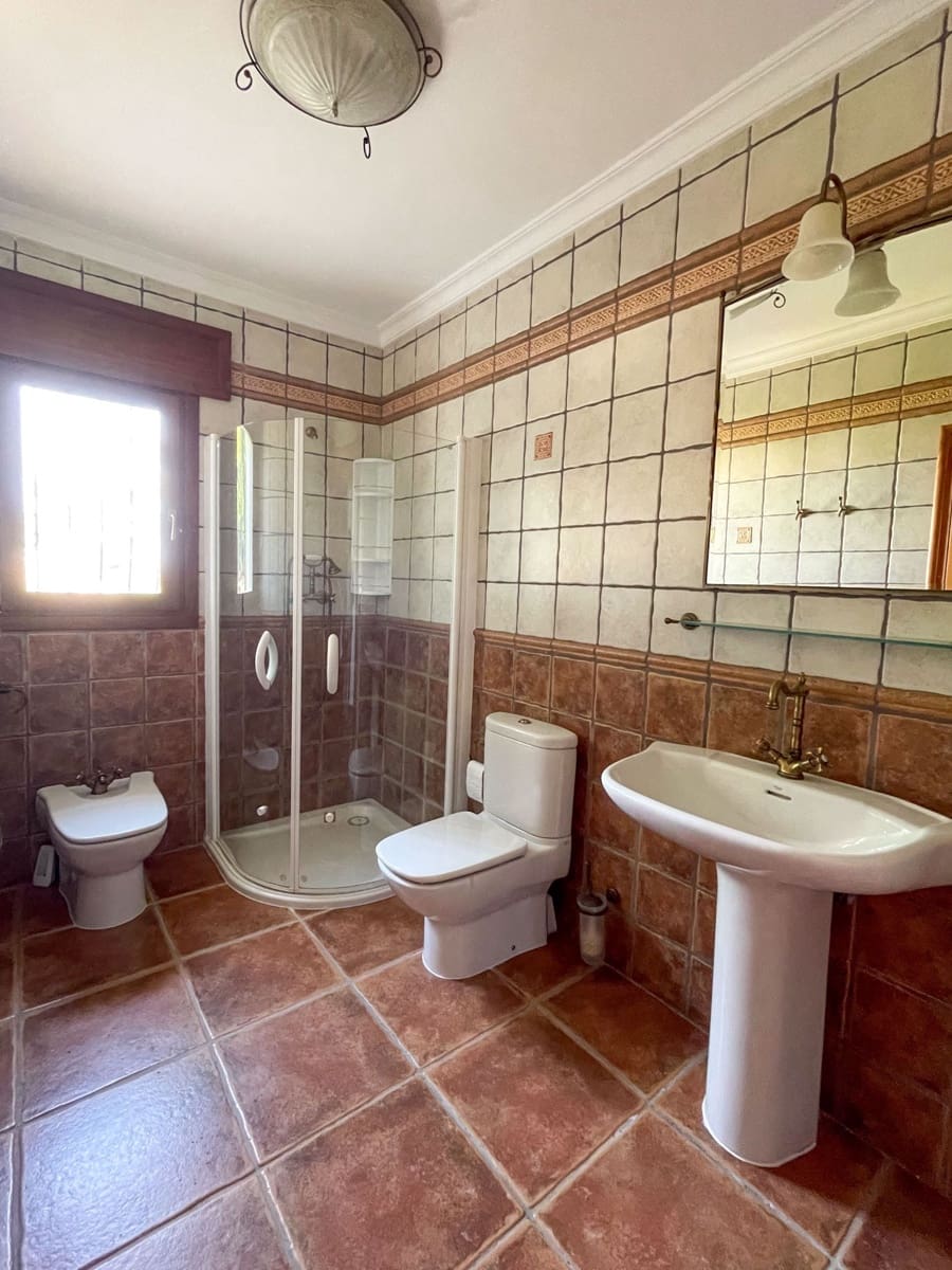 5 sypialnia Willa na sprzedaż w Benissa z basenem garażem - 1 800 000 € (Ref: 8964175)