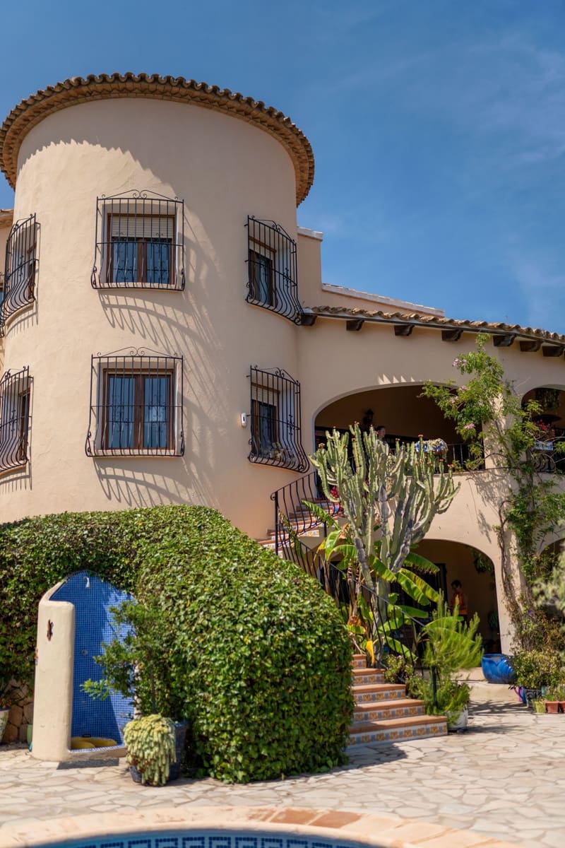 5 sypialnia Willa na sprzedaż w Benissa z basenem garażem - 1 800 000 € (Ref: 8964175)