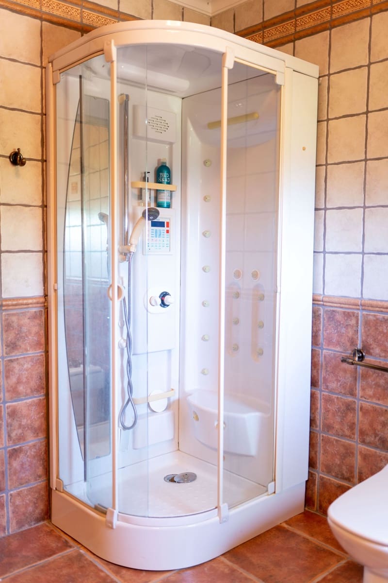 5 sypialnia Willa na sprzedaż w Benissa z basenem garażem - 1 800 000 € (Ref: 8964175)