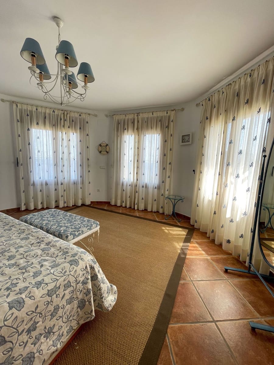 5 sypialnia Willa na sprzedaż w Benissa z basenem garażem - 1 800 000 € (Ref: 8964175)