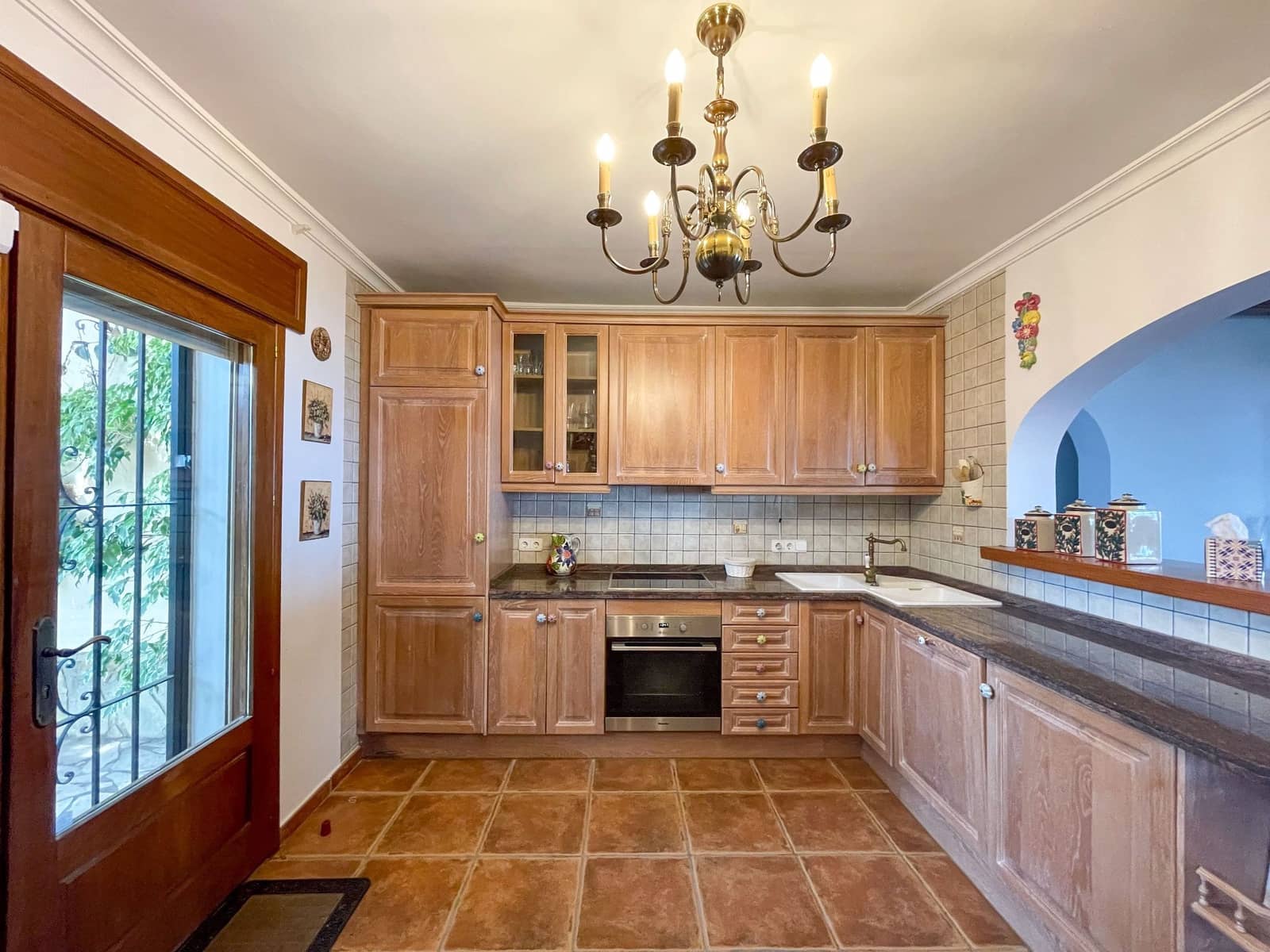 5 sypialnia Willa na sprzedaż w Benissa z basenem garażem - 1 800 000 € (Ref: 8964175)