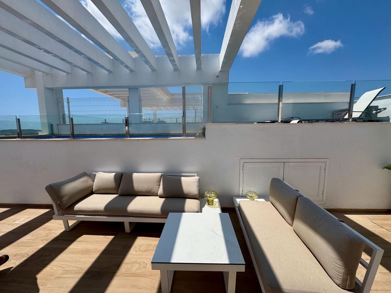 Bungalow de 2 habitaciones en Finestrat en venta con piscina garaje - 379.900 € (Ref: 9157834)