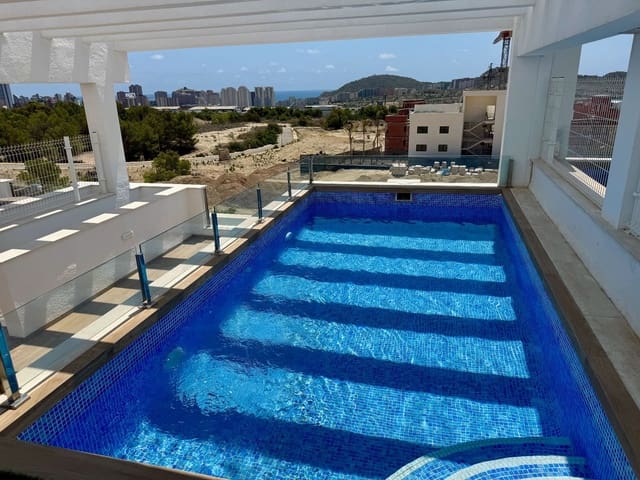 Bungalow de 2 habitaciones en Finestrat en venta con piscina garaje - 379.900 € (Ref: 9157834)