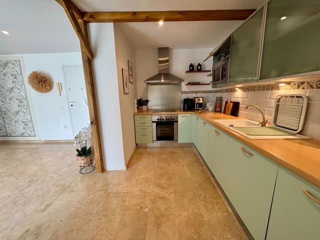 2 soveværelse Lejlighed til leje i La Villajoyosa / Vila Joiosa med swimmingpool garage - € 1.900 (Ref: 9162068)