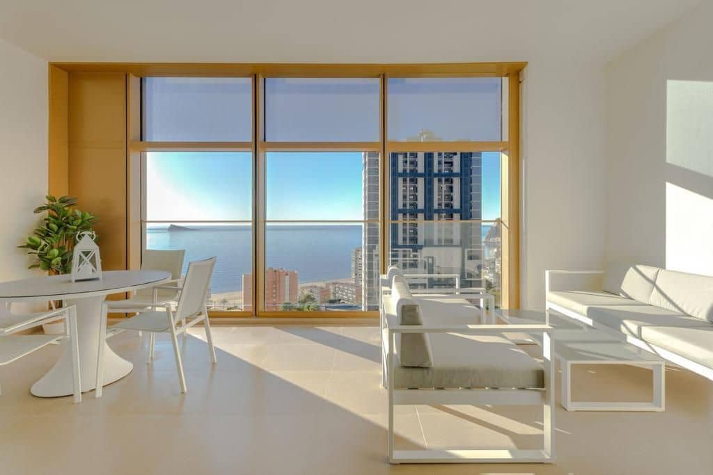 2 Zimmer Apartment zu verkaufen in Benidorm mit Pool Garage - 469.000 € (Ref: 9165538)