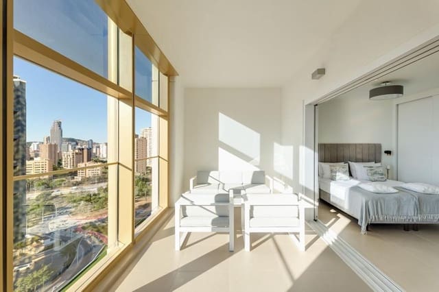 2 Zimmer Apartment zu verkaufen in Playa Poniente, Benidorm mit Pool Garage - 469.000 € (Ref: 9165538)