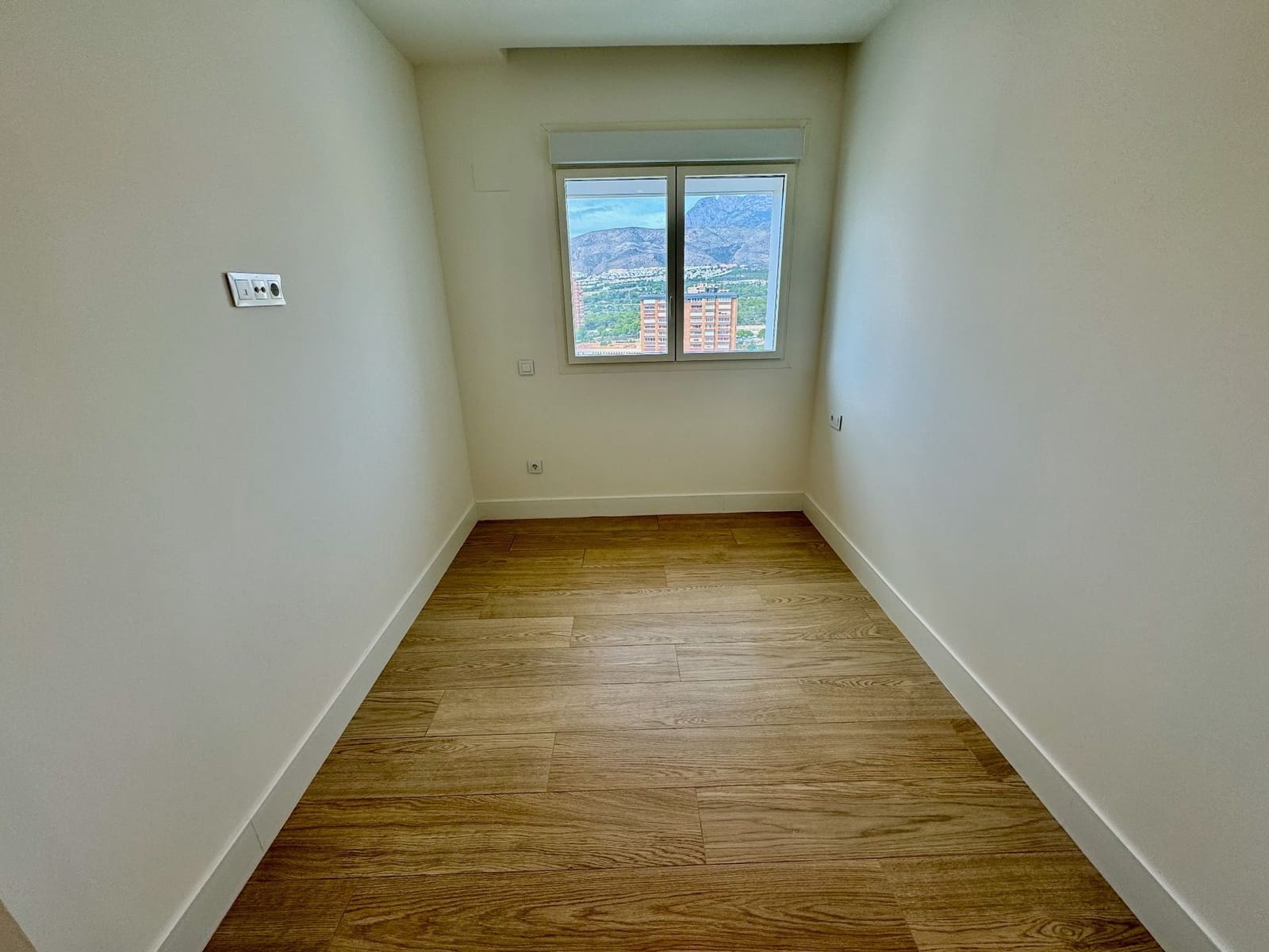 Apartamento de 4 habitaciones en Benidorm en venta con garaje - 4.300.000 € (Ref: 9169342)