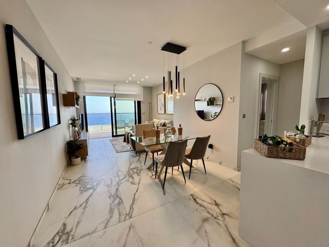 Apartamento de 2 habitaciones en Benidorm en venta con piscina garaje - 610.000 € (Ref: 9197512)