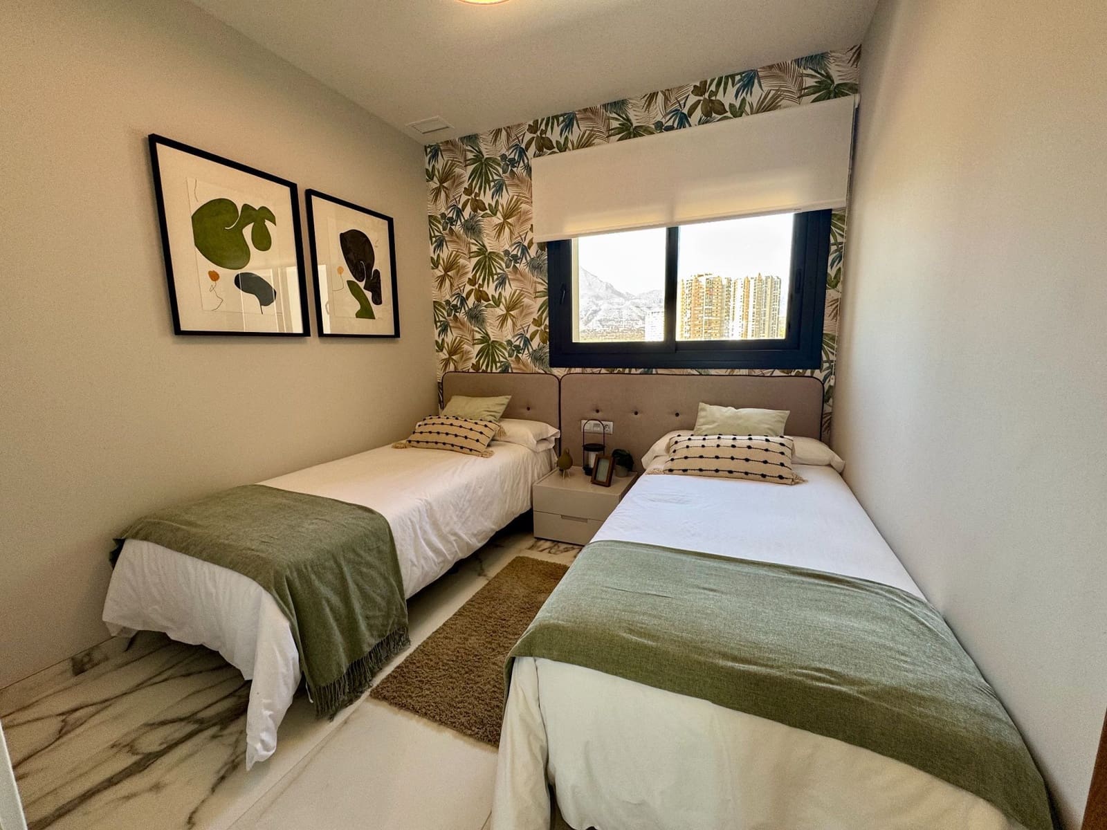 Apartamento de 2 habitaciones en Benidorm en venta con piscina garaje - 610.000 € (Ref: 9197512)