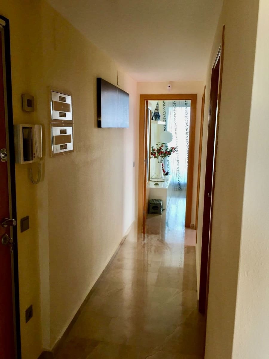 2 Zimmer Apartment zu verkaufen in Benidorm mit Pool Garage - 285.000 € (Ref: 9200306)